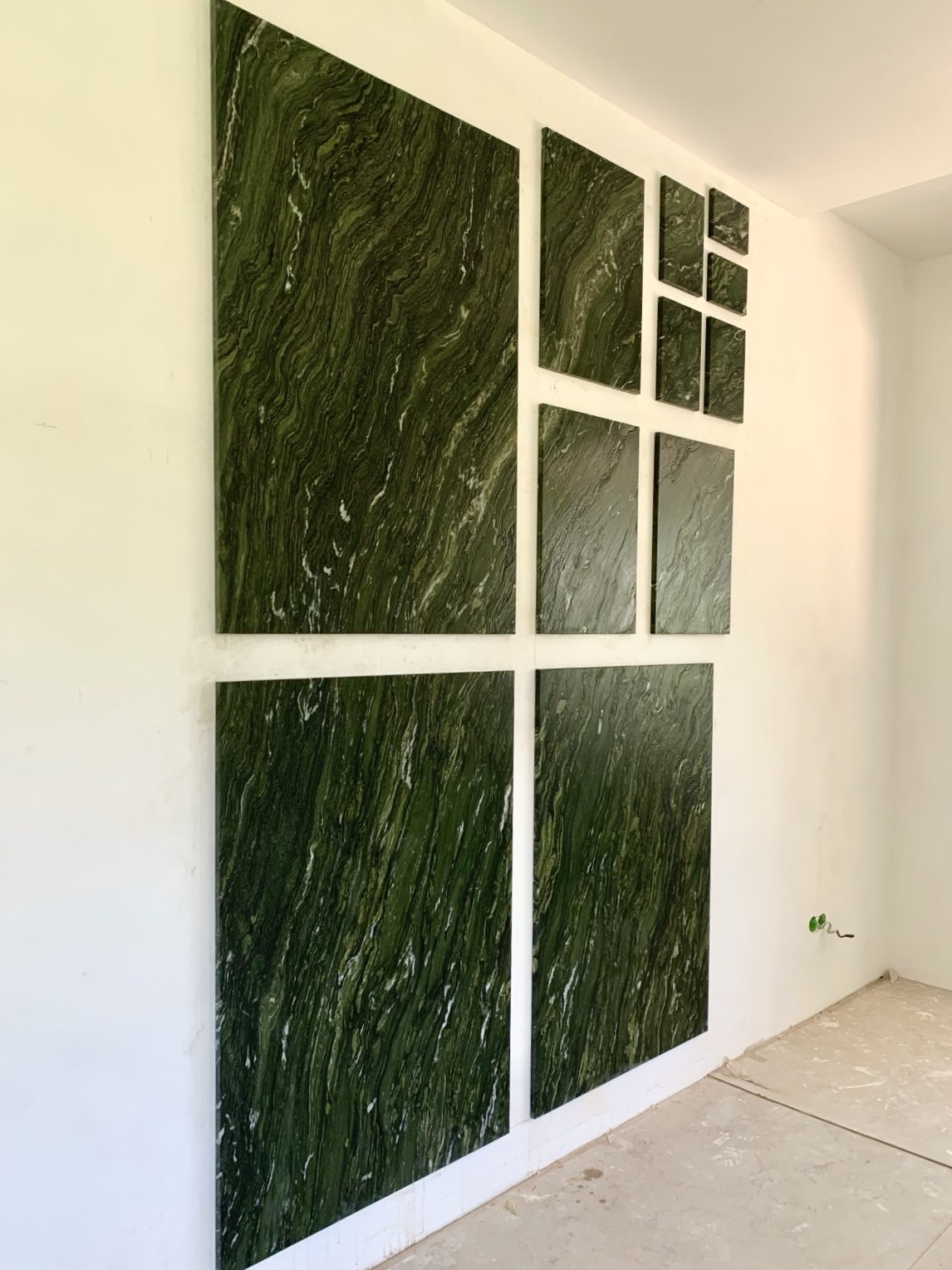 Декоративне панно з кварциту Verde Bamboo